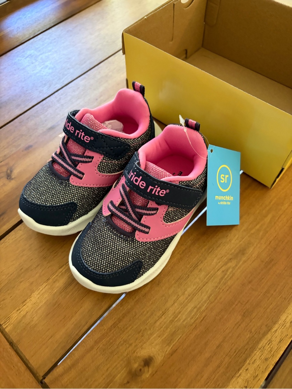 NWB Stride Rite Munchkin Lagoon Toddler Sneakers Navy Pink Size 6
